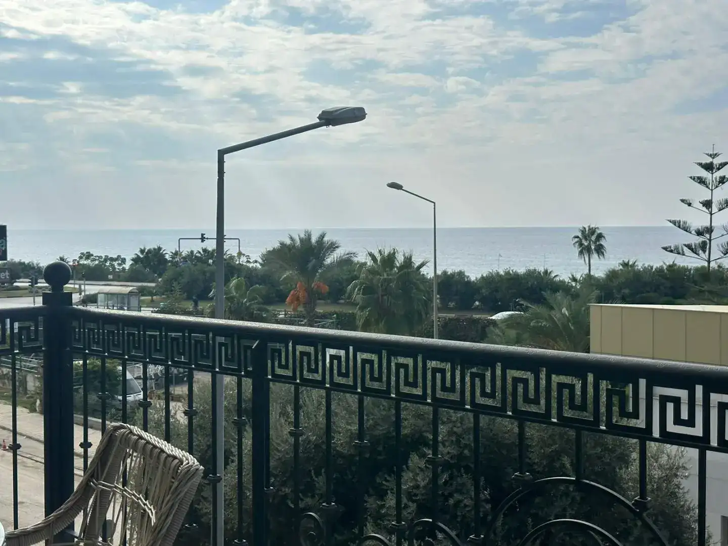 2 BEDROOM APARTMENT FOR SALE - LUXURY FULL ACTIVITY COMPLEX