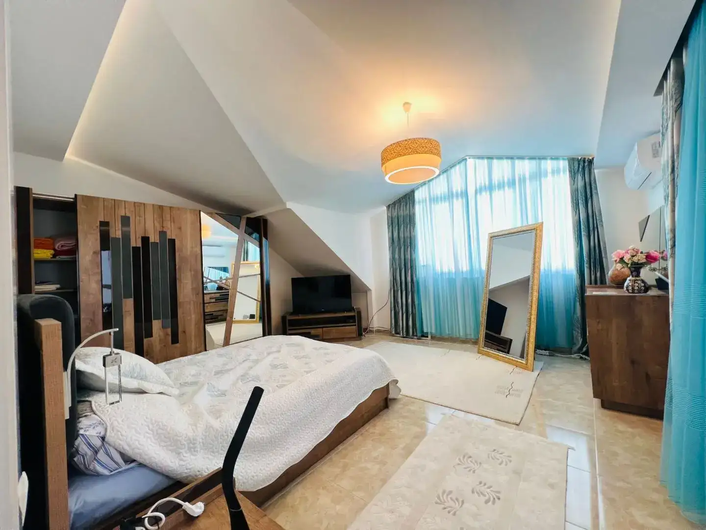 FULLY FURNİSHED 3+1 DPX FOR SALE İN ALANYA