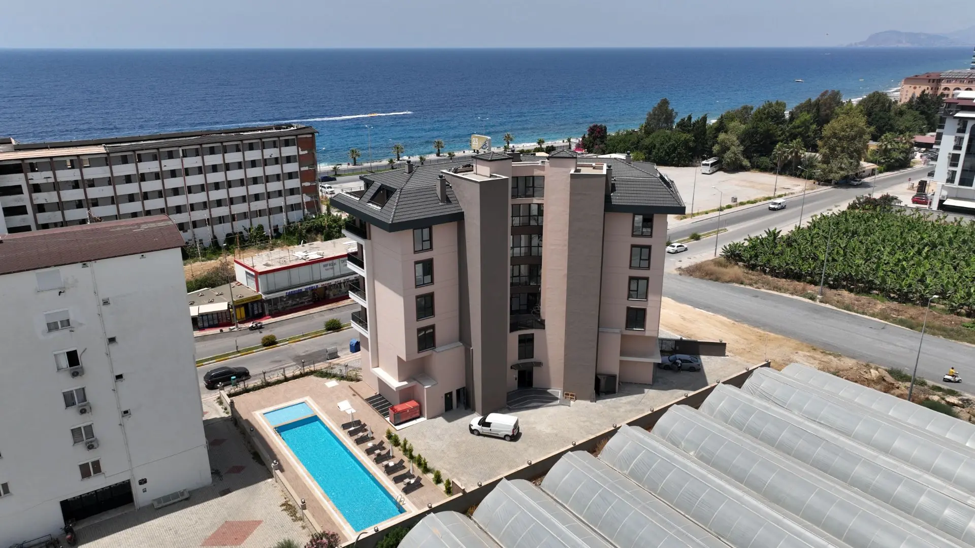 NEW RESIDENTIAL COMPLEX IN ALANYA KARGICAK DISTRICT 100M FROM THE SEA