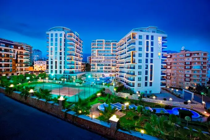 2+1 FURNISHED FLAT IN A FULL ACTIVITY SITE FOR SALE IN ALANYA TOSMUR