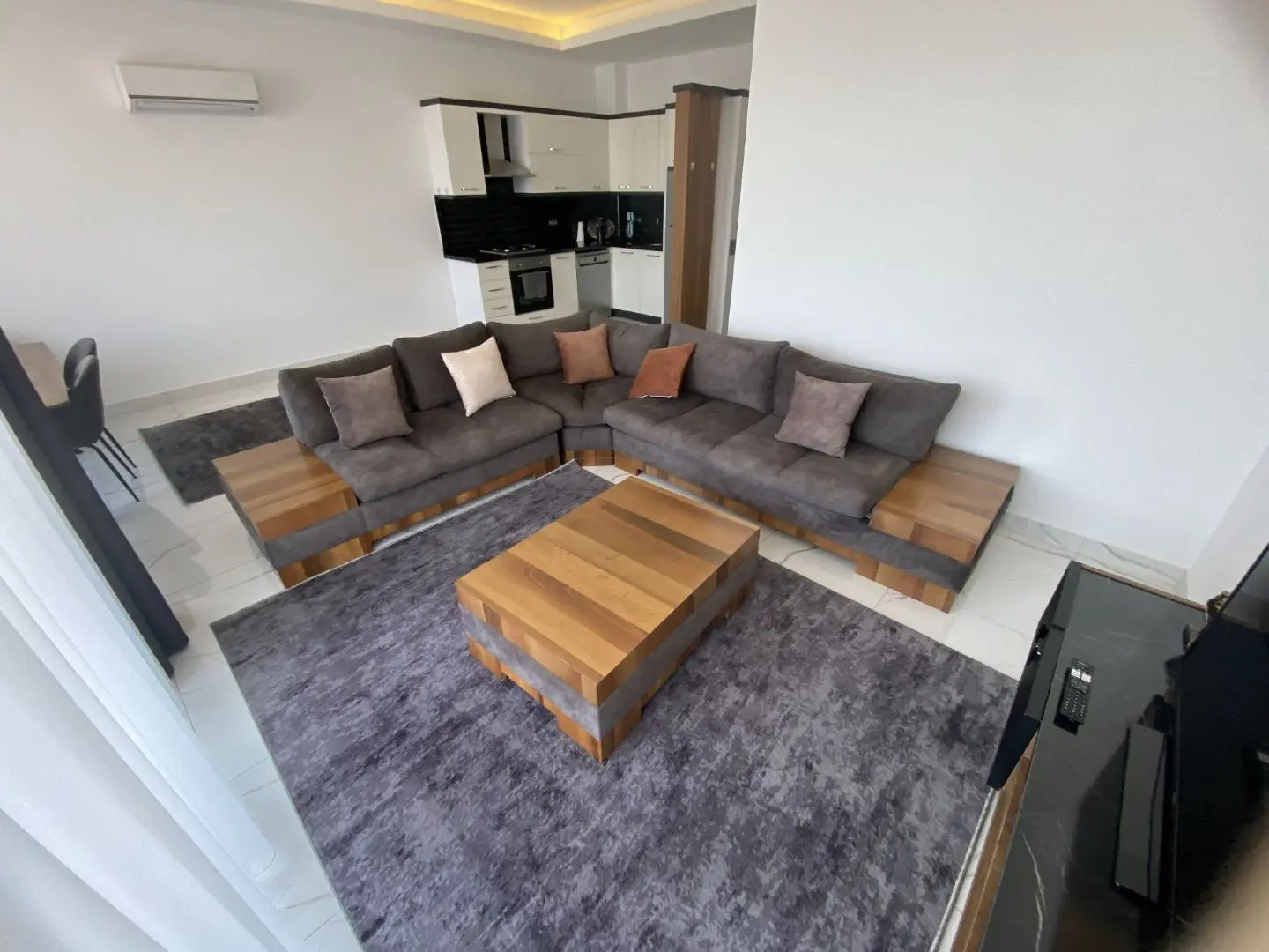 2+1 FULLY FURNISHED DUPLEX FLAT WITH CITY VIEW FOR SALE IN ALANYA 