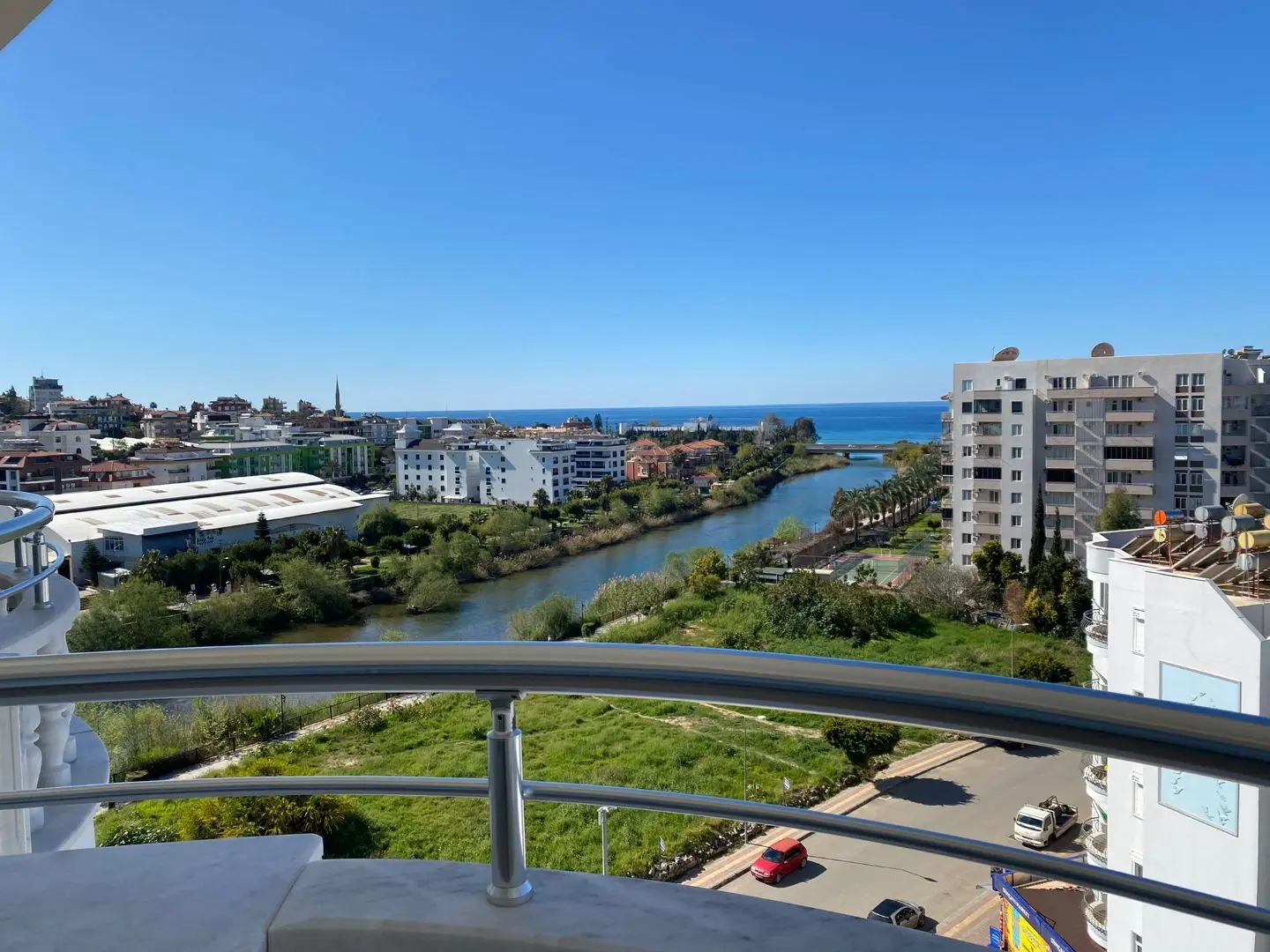 TWO BEADROOM APARTMENT FOR SALE WİTH WONDERFUL VİEW OF SEA