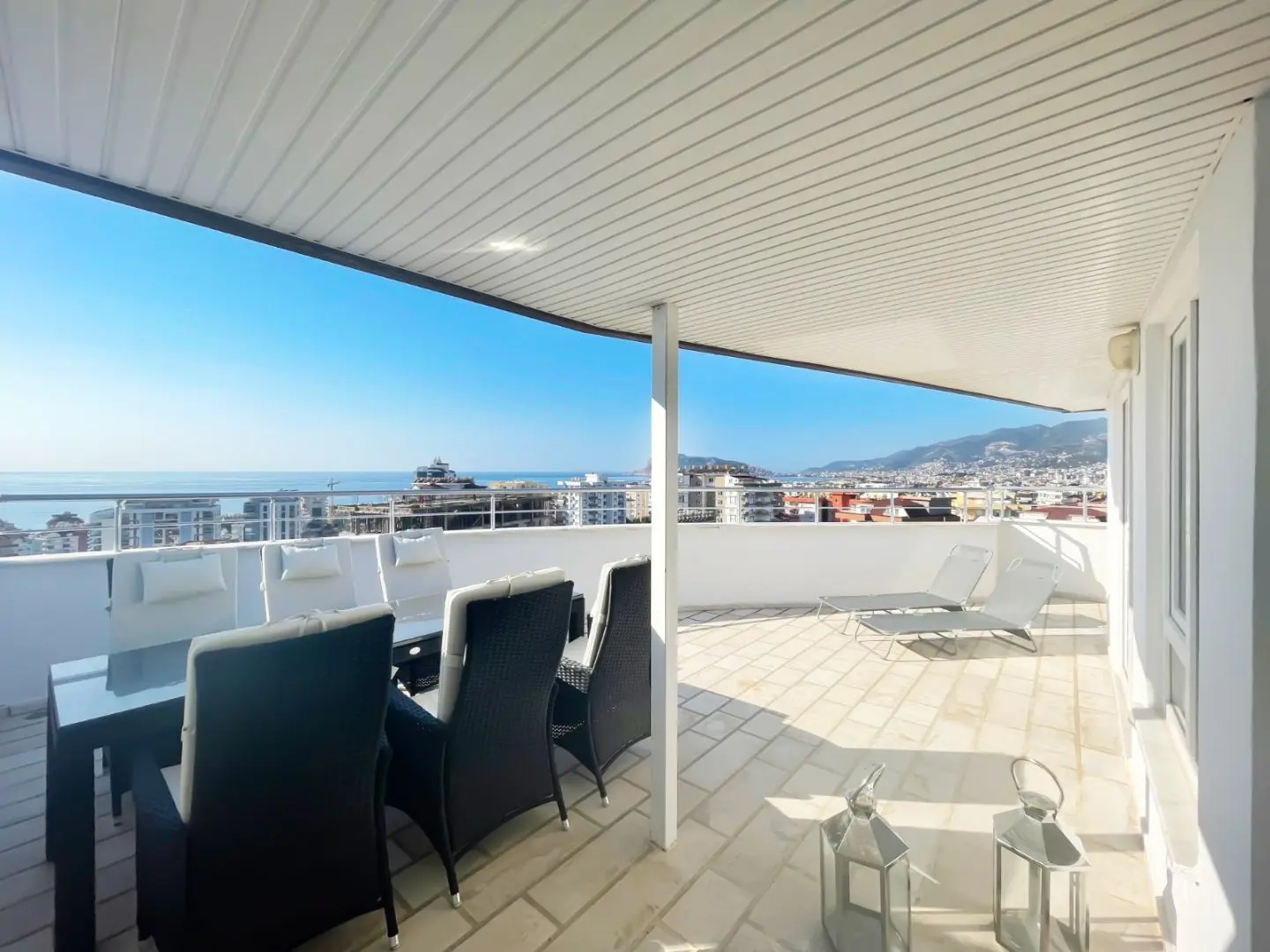 FULLY FURNİSHED APARTMENT FOR SALE İN THE BEST LOCATİON OF TOSMUR