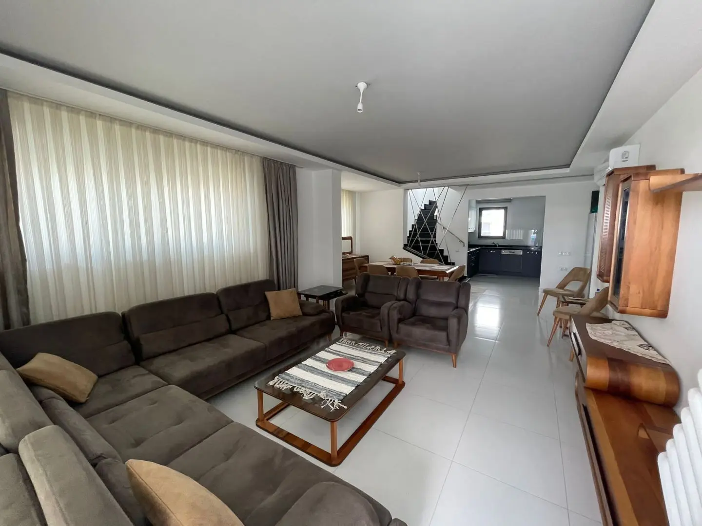 FURNISHED 3+1 DUPLEX WITH PRIVATE POOL IN KARGICAK