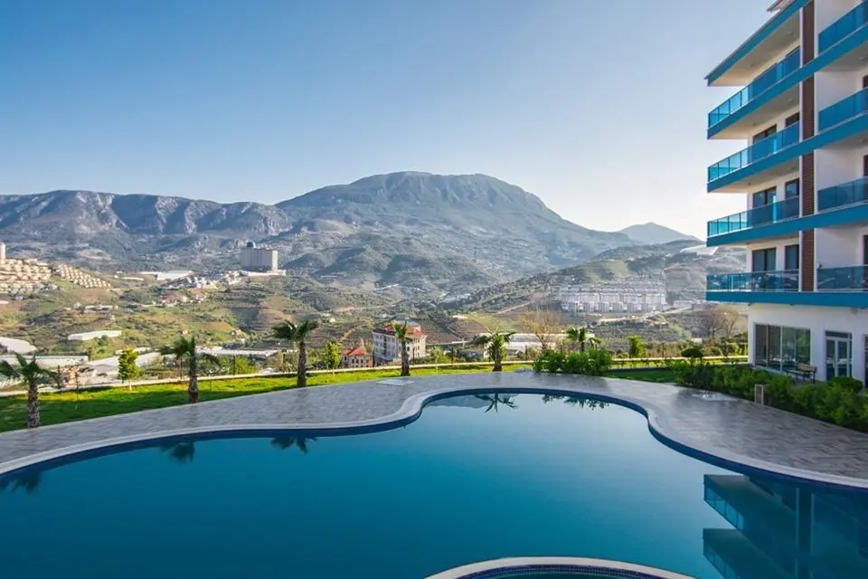 EMPTY 1+1 (50M²)FLAT WITH ALL THE AMENITIES IN MAHMUTLAR-ALANYA