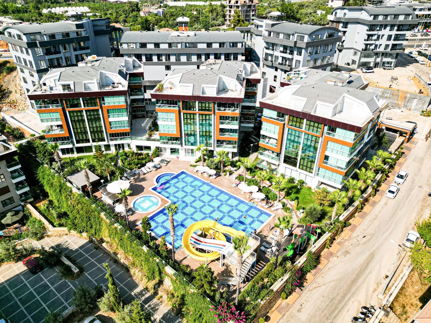 FURNISHED 2+1 APARTMENT (130M²) IN OBA-ALANYA