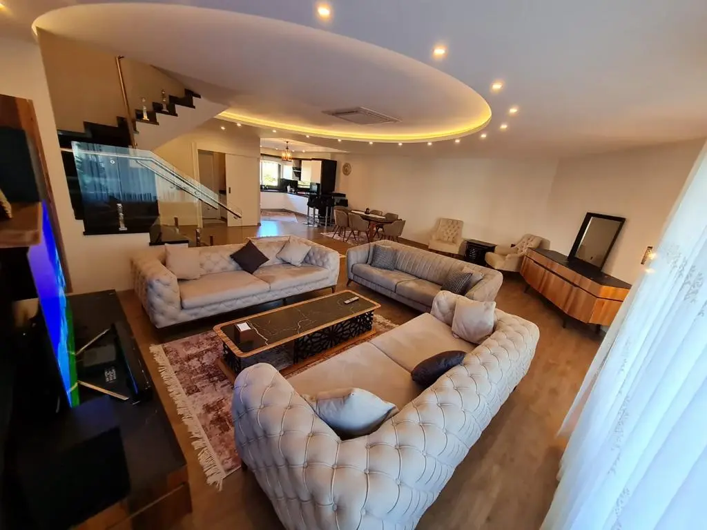 SPACIOUS 4+1 DUPLEX IN A MODERN COMPLEX JUST 100M FROM THE SEA 