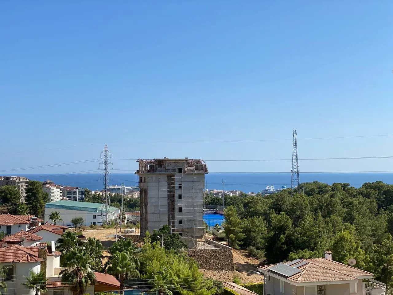  2+1 APARTMENT WITH SEA VIEW IN AVSALLAR-ALANYA