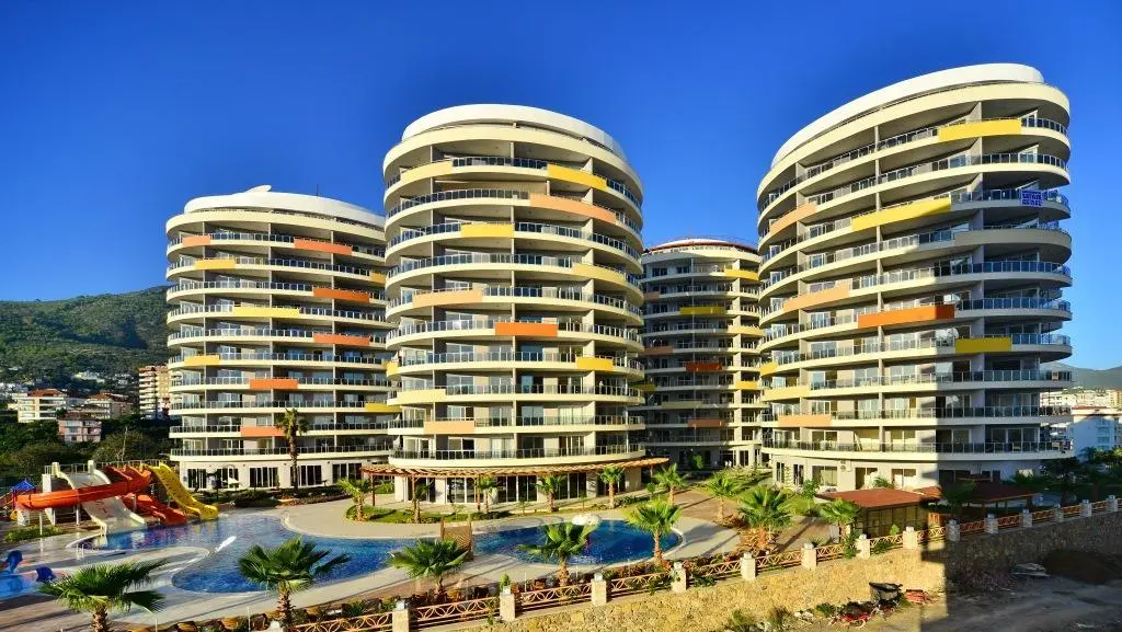 FURNISHED 2+1 FLAT (120M²) WITH ALL THE AMENITIES IN THE COMPLEX 