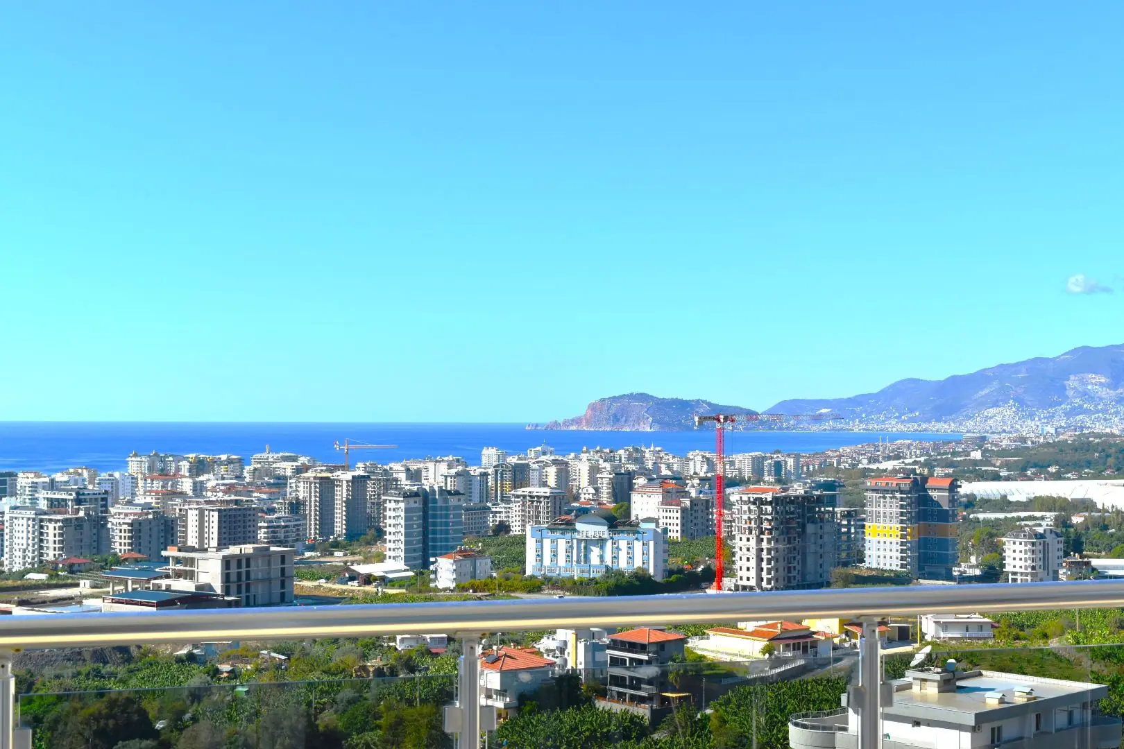 FULLY FURNISHED 2+1/115M²  FLAT FOR SALE IN MAHMUTLAR-ALANYA 