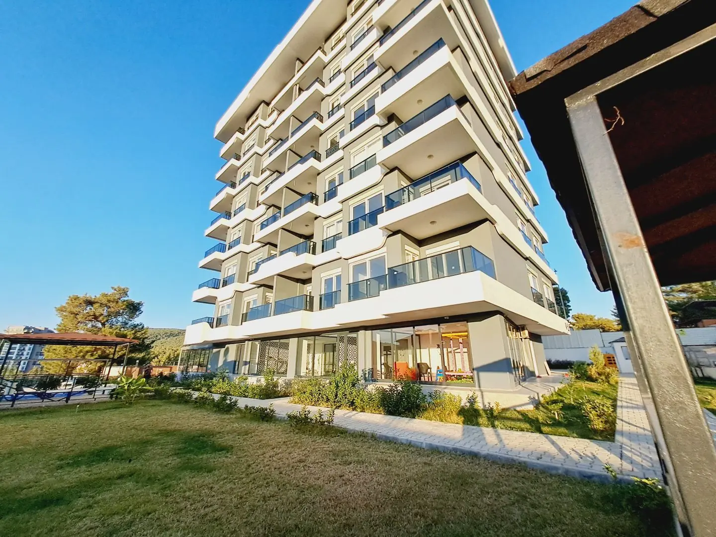 1+1/ 50 M2 FULLY FACILITY APARTMENT FOR SALE IN AVSALLAR
