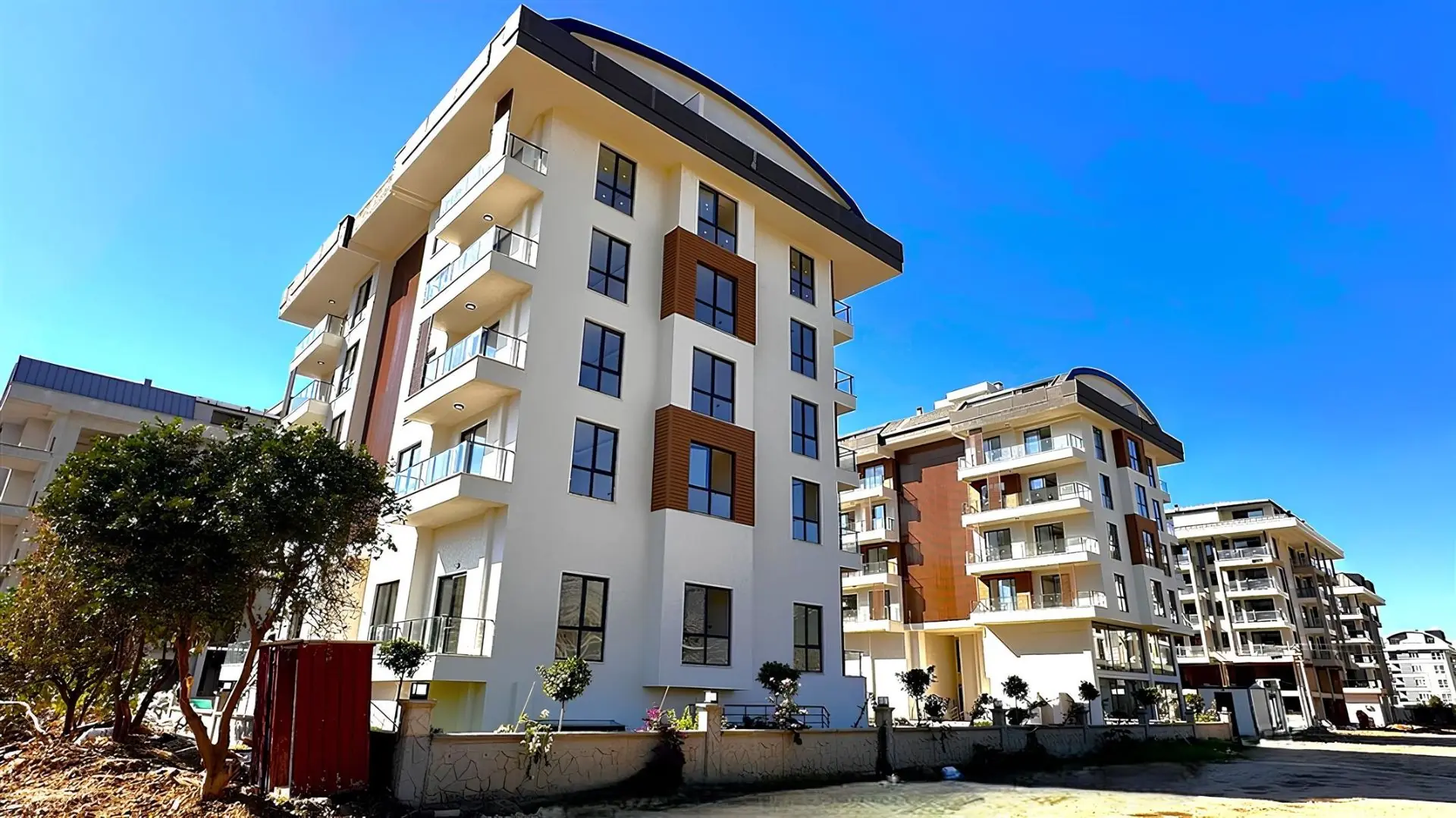 3+1 140M² PENTHAUSE NEAR THE SEA IN ALANYA KARGICAK