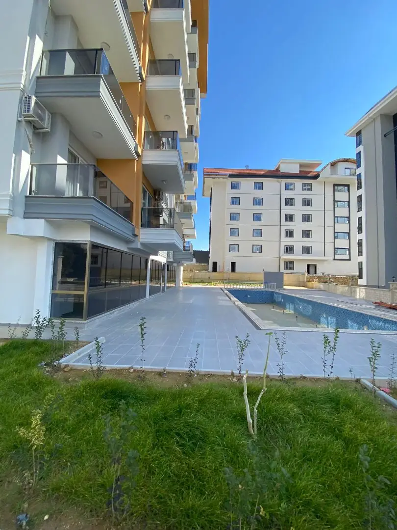 1+1 /40 M2 WITH CITY VİEW APARTMENT FOR SALE İN AVSALLAR