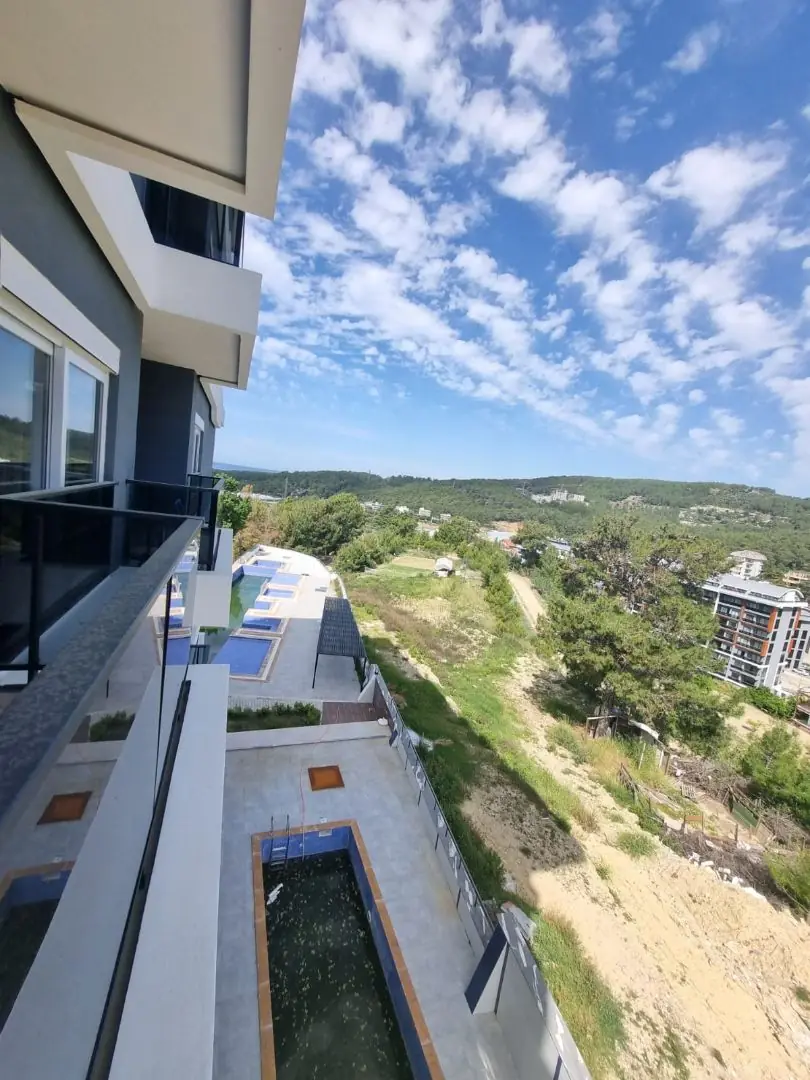 1+1 APARTMENT FOR SALE IN A LUXURY SITE WITH NATURE VIEW IN AVSALLAR