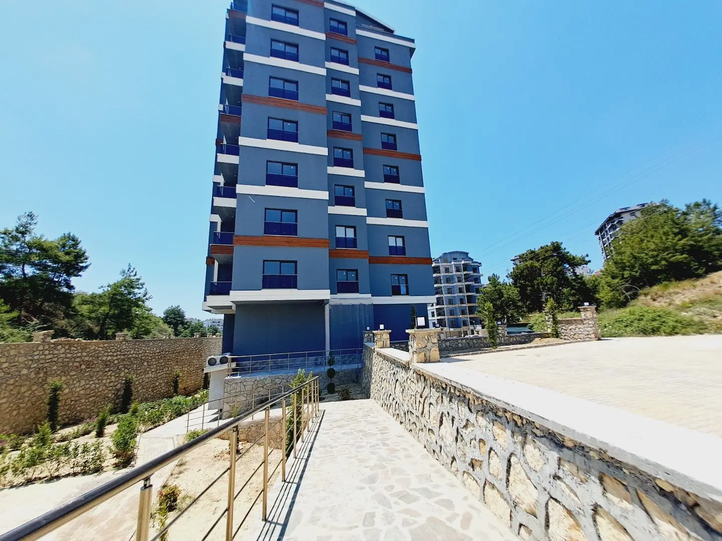 1+1/50 M2 APARTMENT FOR SALE IN NEW BUILDING IN AVSALLAR REGION