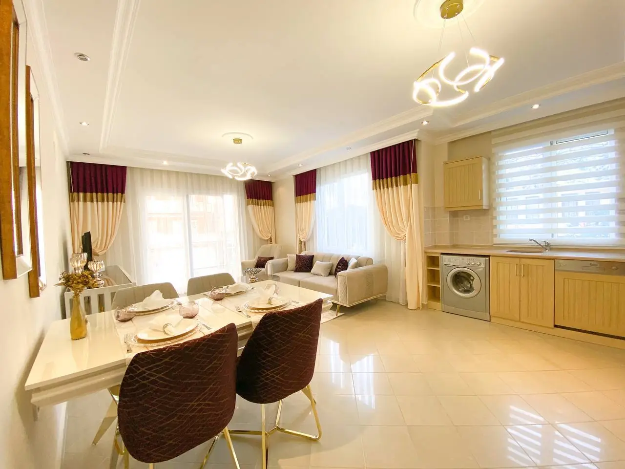 2+1 LUXURY FURNISHED APARTMENT FOR SALE IN TOSMUR-ALANYA