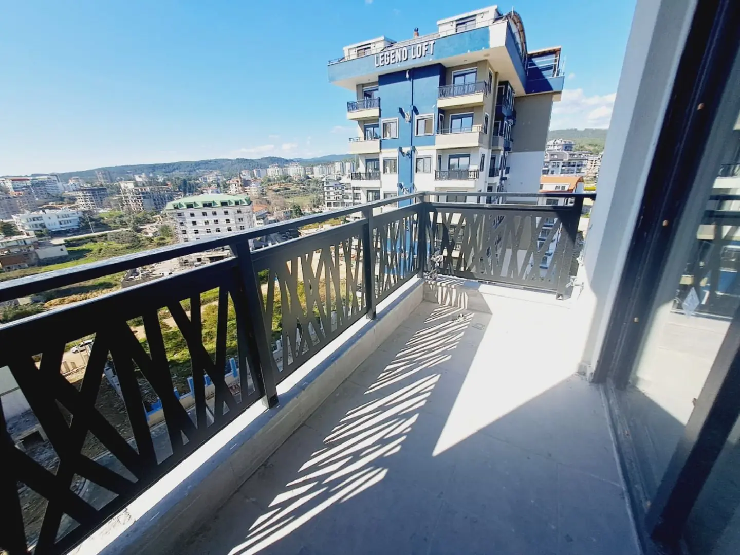 1+1/58 M2 APARTMENT FOR SALE WITH CITY VIEW IN AVSALLAR REGION
