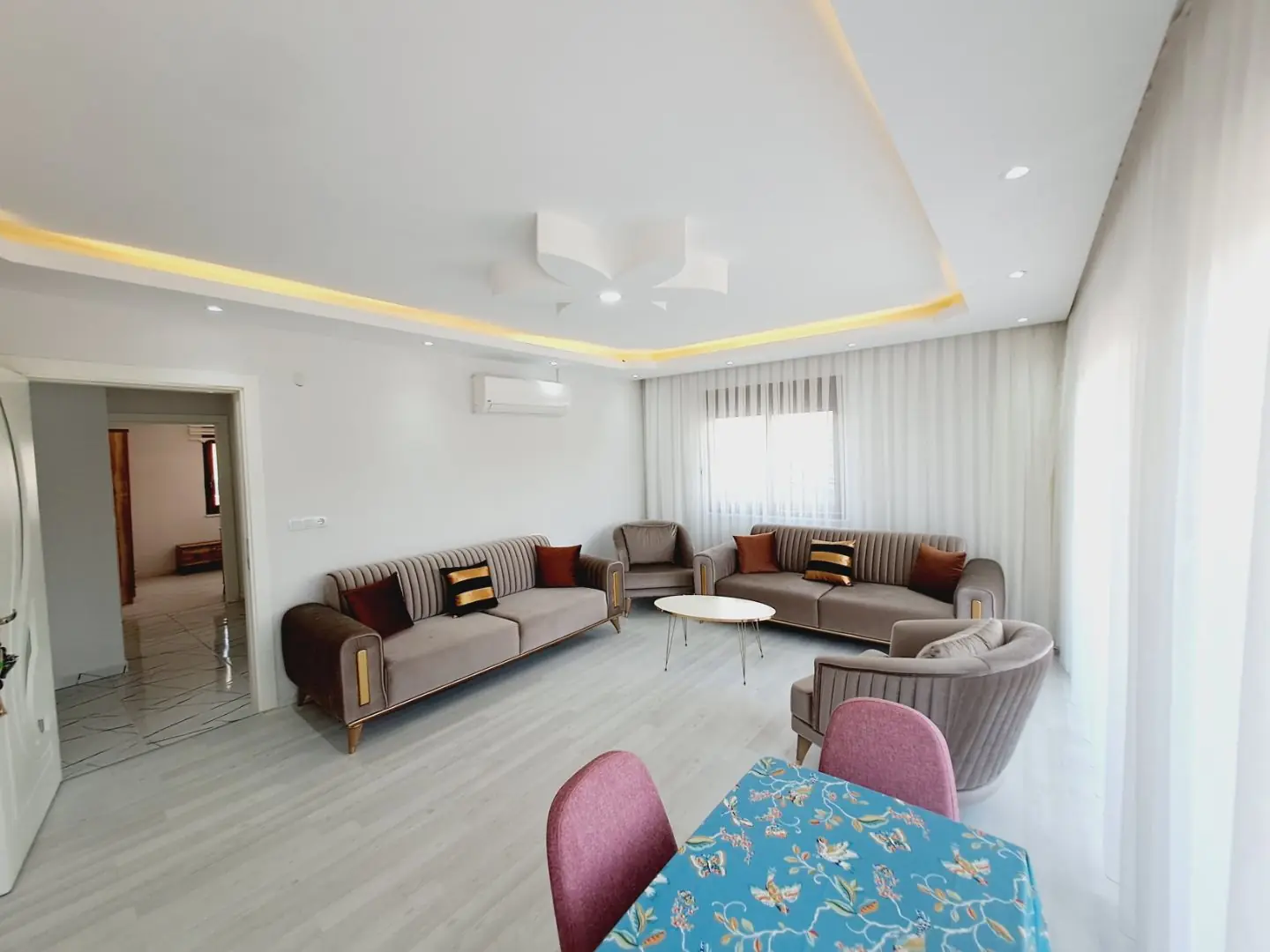FURNISHED 2+1 OPPORTUNITY APARTMENT WITH NATURE VIEW IN GAZIPASA 
