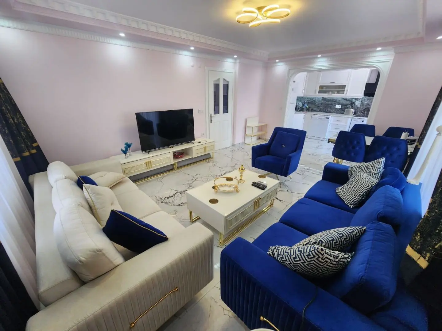 FULLY FURNISHED 2+1/125M² FOR SALE IN MAHUTLAR-ALANYA