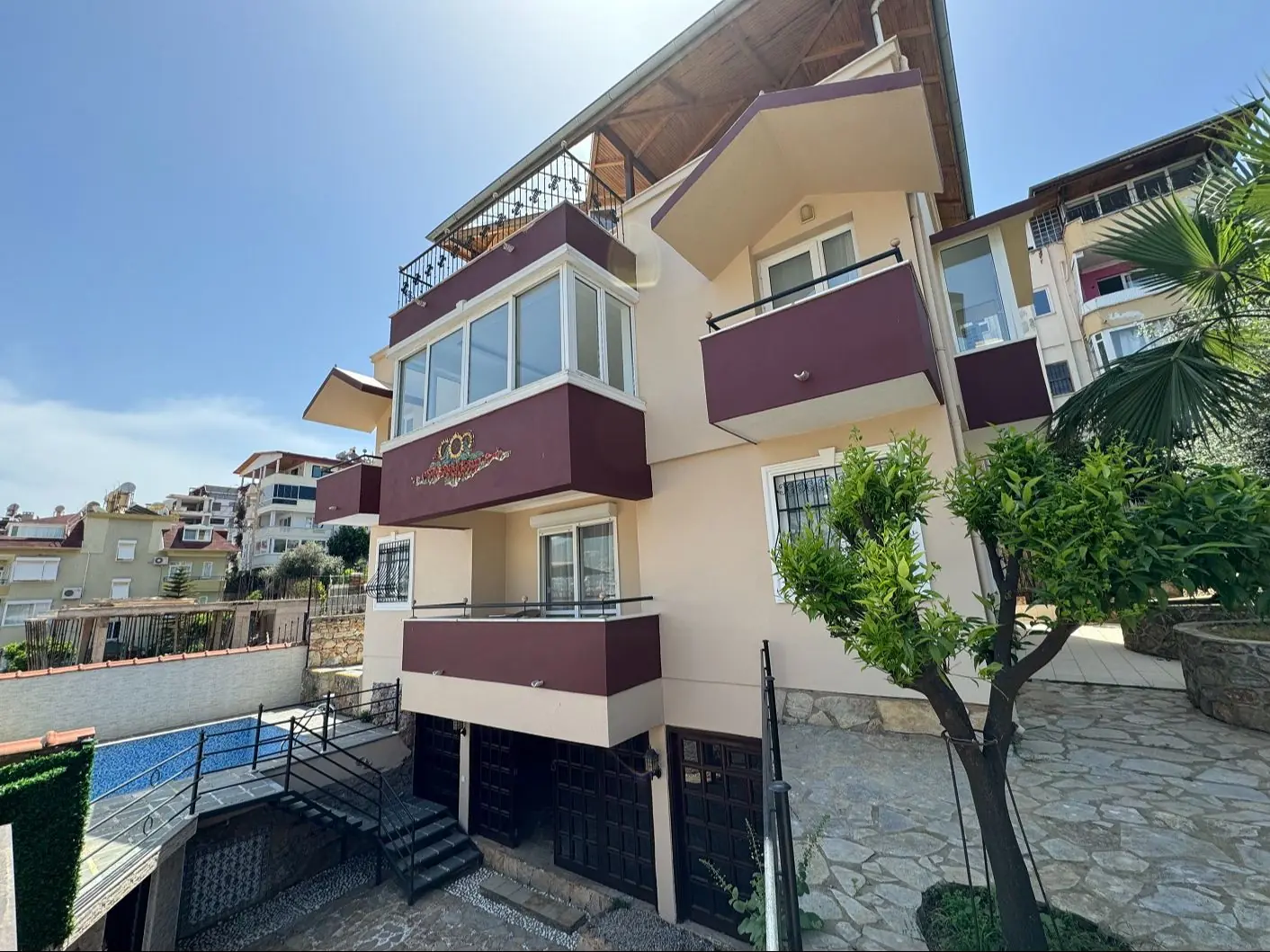 3+2 VILLA WITH CITY AND NATURE VIEW IN ALANYA CASTLE