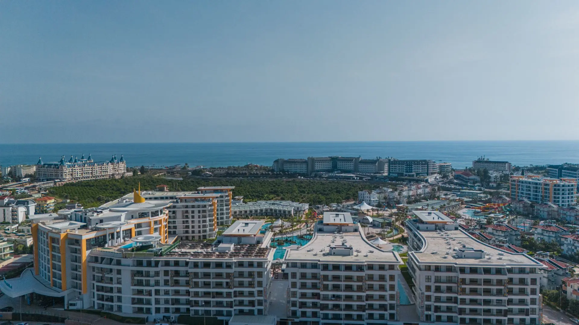 Luxury Living Opportunity in Türkler – 1+1 Apartment for Sale