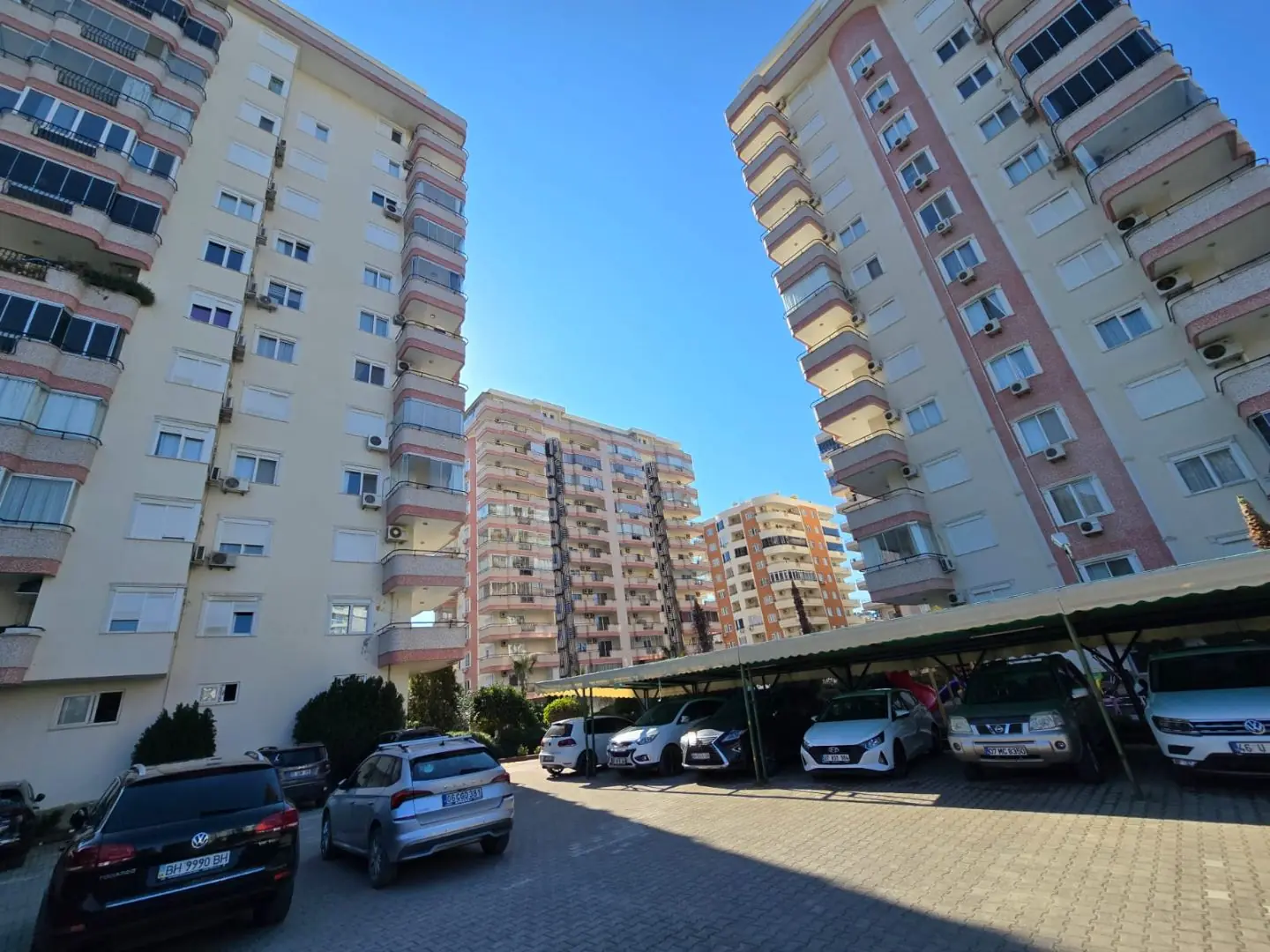 Квартира 2+1 в полностью оборудованном комплексе в Махмутларе