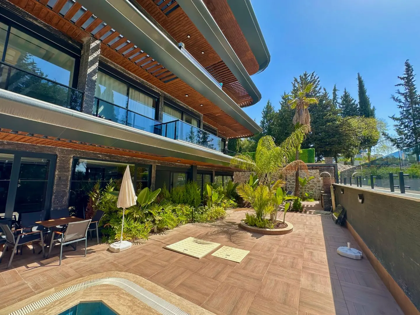 1+1 Flat for Sale in a New Building in the Hasbahçe Area