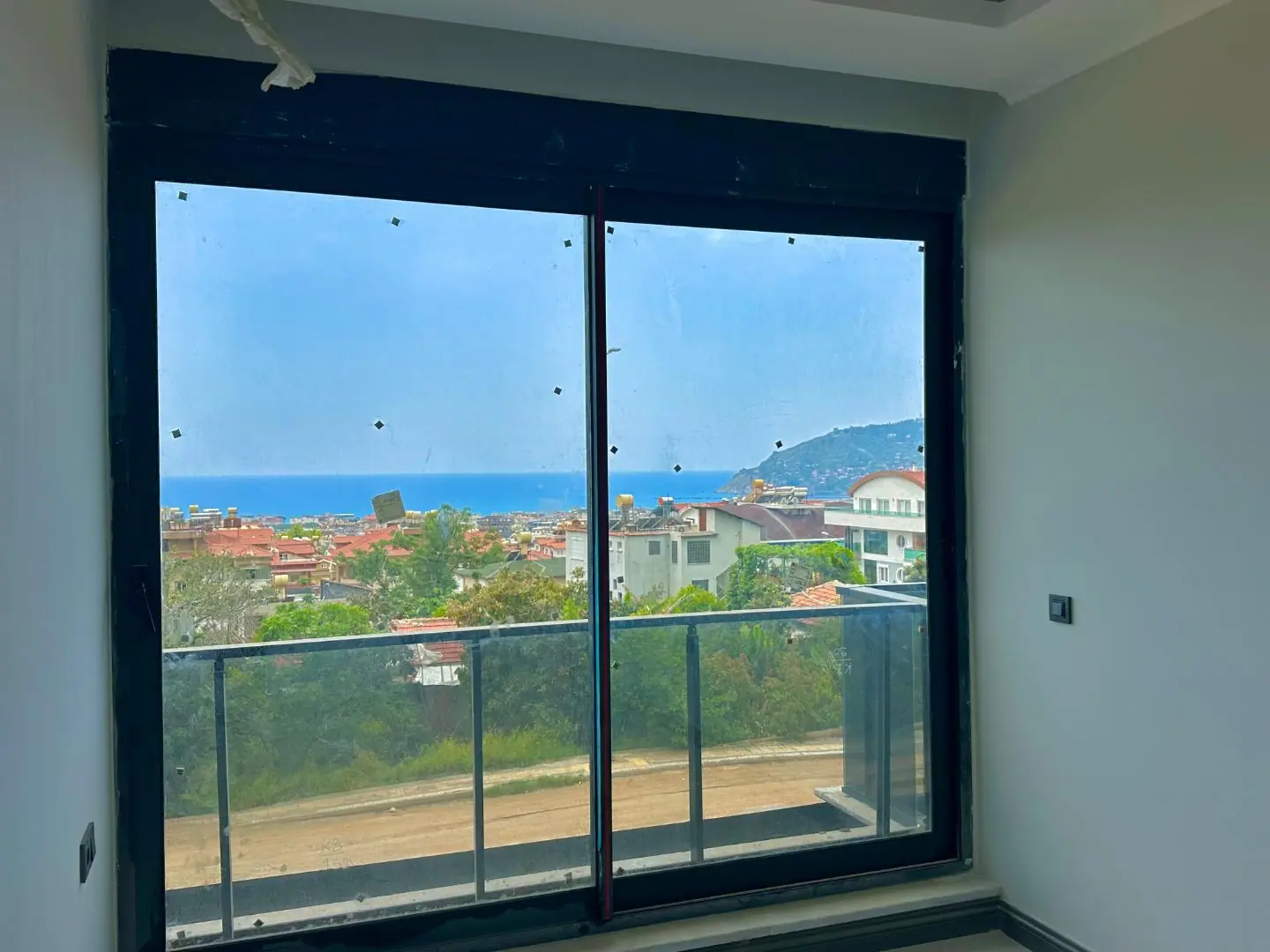 1+1 Apartment with Sea View in the Hasbahçe Area