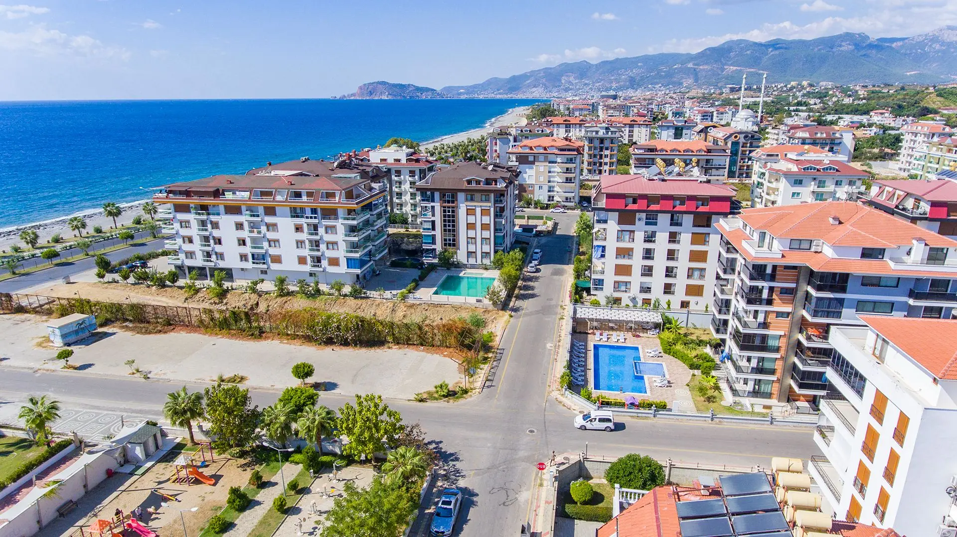 2+1 Duplex Furnished Flat Just 100 Metres from the Sea in Kestel