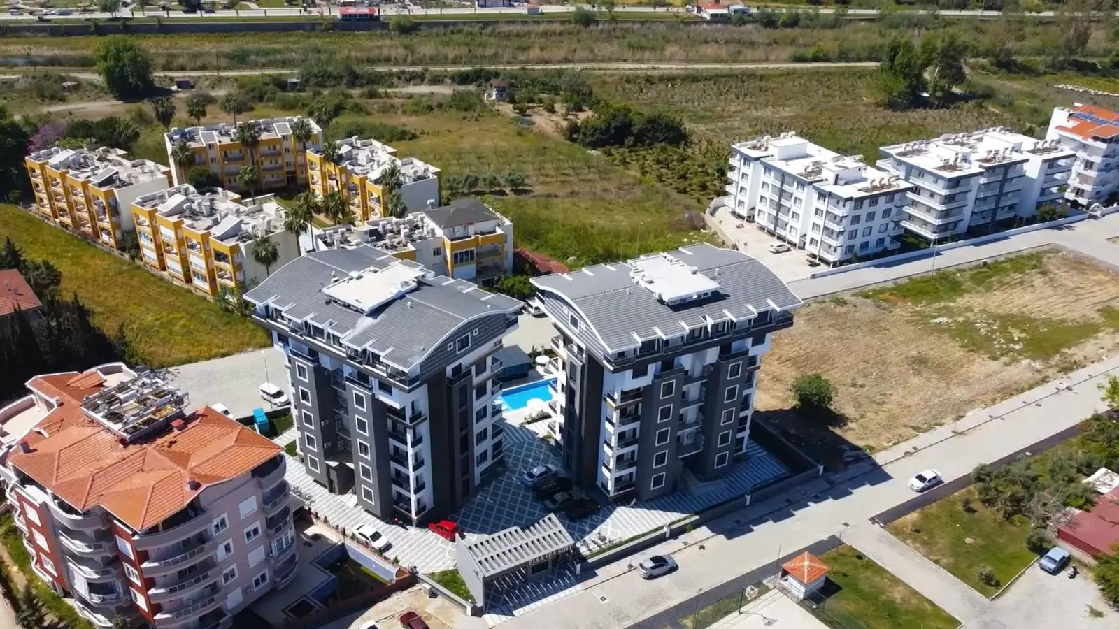 NEW PROJECT UNDER CONSTRUCTION LOCATED IN GAZİPAŞA - 300 M. FROM SEA