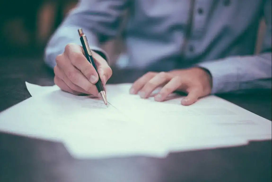 Two processes await buyers when buying a home: